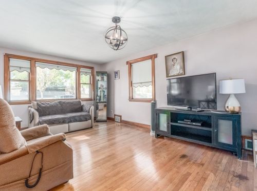 217 Chelsea St, Everett MA 02149-3544 exterior