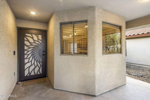 2440 Blue Sky Dr, Phoenix AZ  85085-4761 exterior