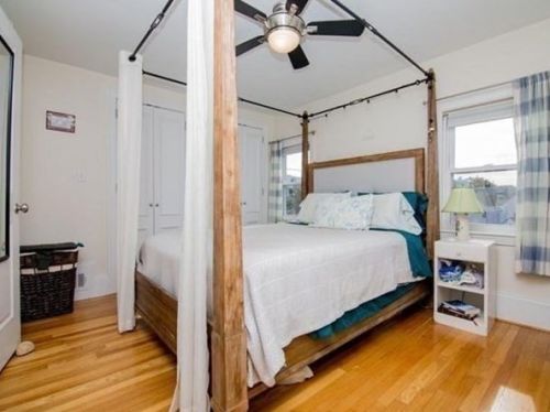 20 Castle Rd, Nahant MA 01908-1147 exterior