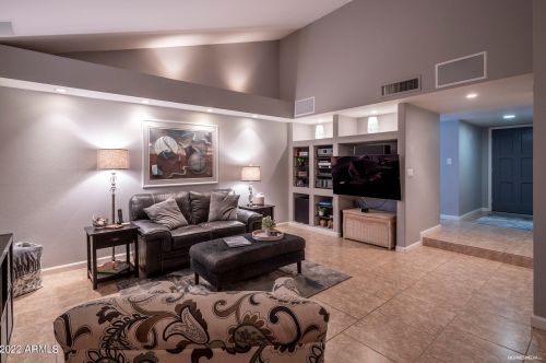 14234 45th St, Phoenix, AZ 85032-5529