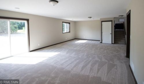 32 150, Princeton MN exterior