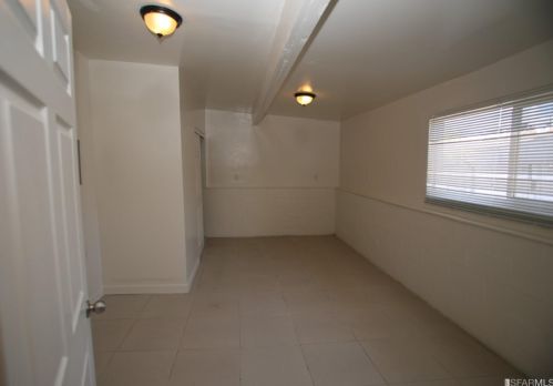 1493 Pearson Ave, San Leandro CA 94577-2437 exterior