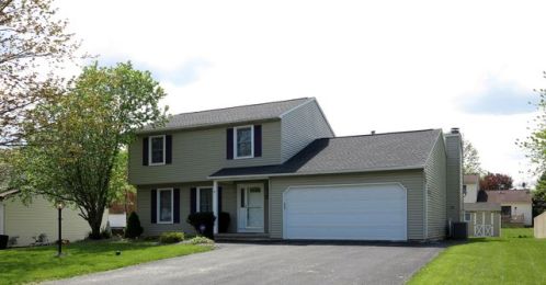 6120 Rossland Cir, Cicero, NY 13039-8870