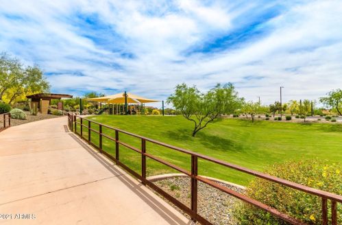 1759 Desperado Way, Phoenix AZ 85085-6327 exterior