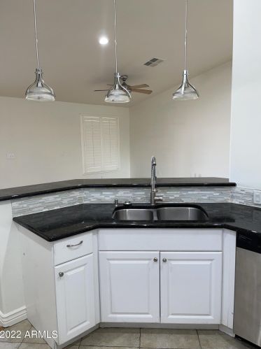 9419 1st Dr, Phoenix AZ 85041-8002 exterior