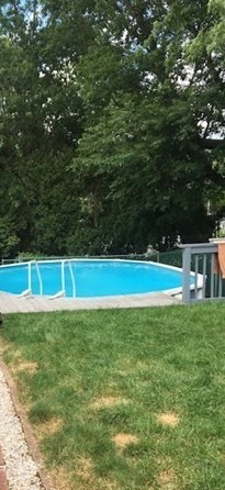 940 Randolph Ave, Milton MA 02186-4030 exterior