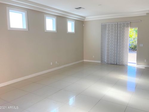 2214 28th St, Phoenix AZ  85008-2804 exterior