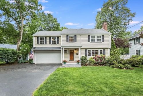 57 Grasmere Rd, Needham, MA 02494-1805