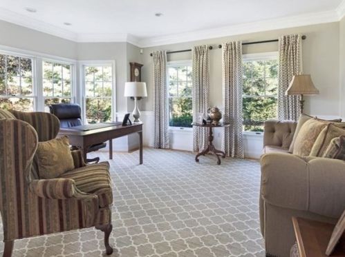 4 Sayles Rd, Hingham MA 02043-2678 exterior