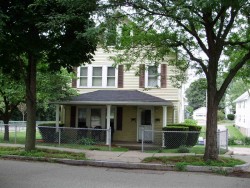 2 Colonial Ave, Newton, MA 02460-1215