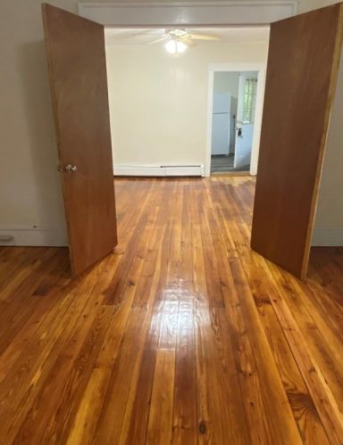 14 Parker Ave, Montgomery MA 01085-1518 exterior