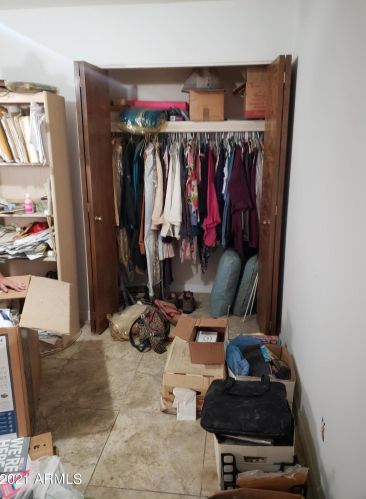 2610 Edgemont Ave, Phoenix AZ 85035-1735 exterior