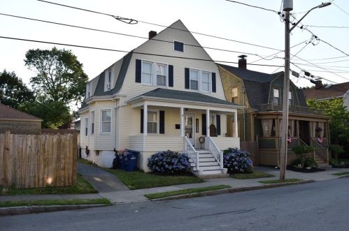 37 Florence St, New Bedford, MA 02740-2528