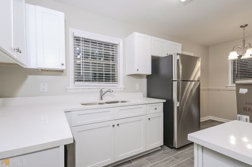 2630 Bryant Dr, Atlanta GA 30344-2014 exterior