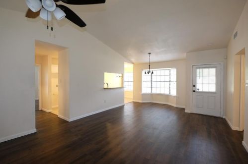 2009 Sage Dr, Garland TX  75040-4353 exterior