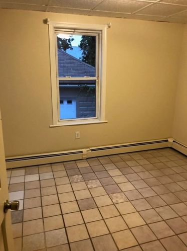 236 Haverhill St, Lawrence MA 01840-1406 exterior