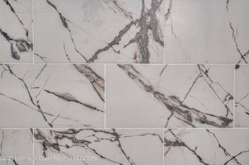 2537 Lexington Ct, Jackson Twp NJ 08527-5033 exterior