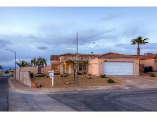 426 Nancy Dr, Henderson NV  89015-6843 exterior