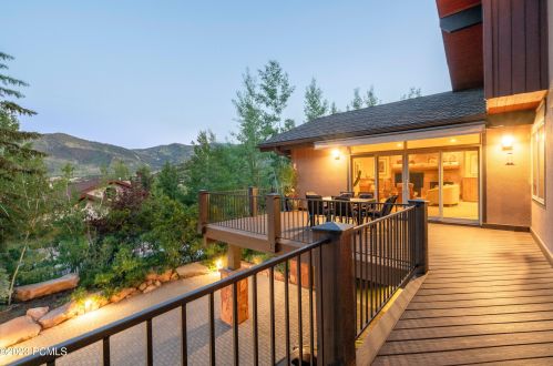 2068 Mahre Dr, Park City UT 84098-8508 exterior