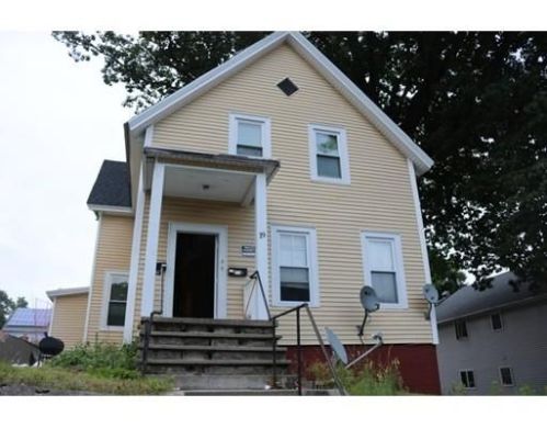 19 Gardner St, Worcester, MA 01610-2538