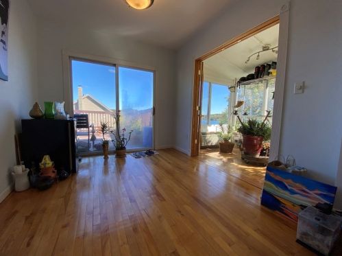 453 Lk Ave, Worcester MA 01604-1366 exterior