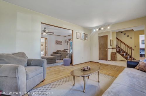 11 Red Cedar Ct, Jackson Twp NJ 08527-1351 exterior