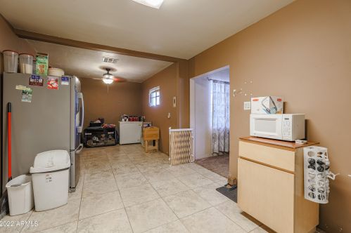 1602 Atlanta Ave, Phoenix AZ 85040-2708 exterior