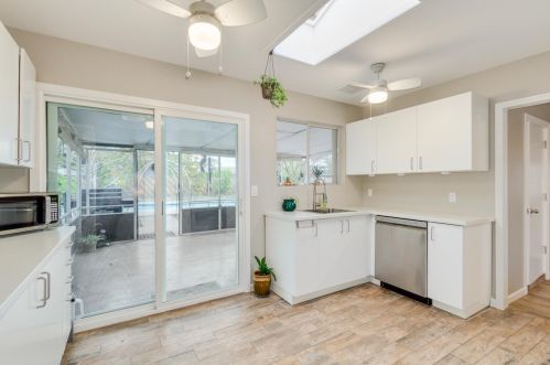 3844 Bloomfield Rd, Phoenix AZ  85032-7334 exterior