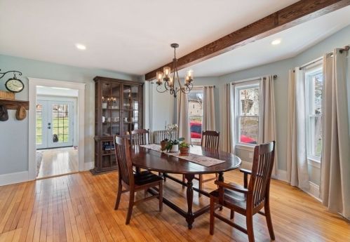 79 Border St, Dedham MA 02026-3601 exterior