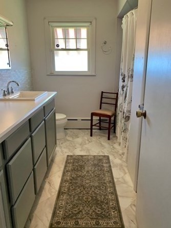 129 Seabury St, New Bedford MA 02745-5149 exterior