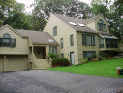 23 Moffat Rd, Newton, MA 02468-1112