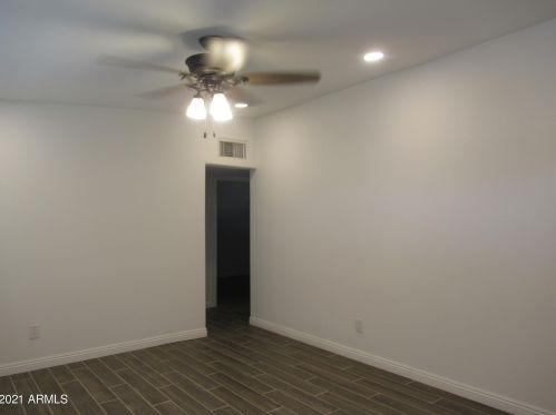 1845 Chipman Rd, Phoenix AZ  85040-2473 exterior