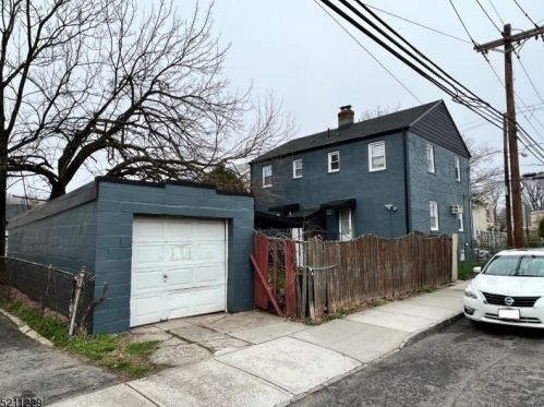 209 William St, Belleville NJ  07109-2422 exterior