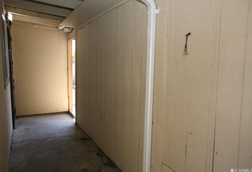 1493 Pearson Ave, San Leandro CA 94577-2437 exterior