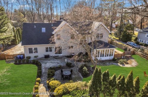 130 Rumson Pl, Little Silver NJ  07739-1044 exterior