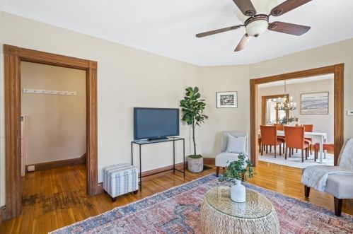 309 Hillside Ave, Needham, MA 02494-1315