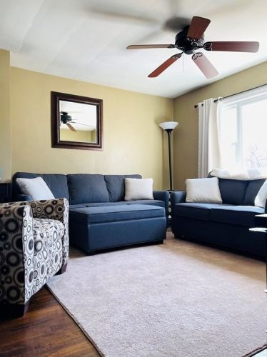 17 Moreland St, Worcester MA 01609-1050 exterior