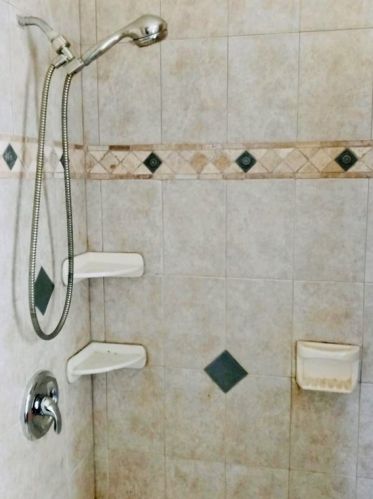 7 Kendall St, Worcester MA 01605-2715 exterior