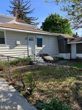 101 Buck St, West Deptford NJ  08066-1312 exterior