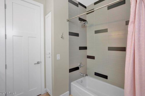 4022 40 Pl, Phoenix AZ 85028-2241 exterior