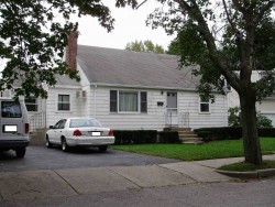 74 Albert Rd, Newton, MA 02466-1303