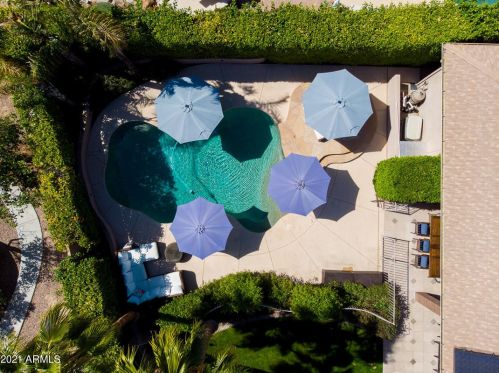 1465 Caribbean Ln, Phoenix AZ 85023-6792 exterior