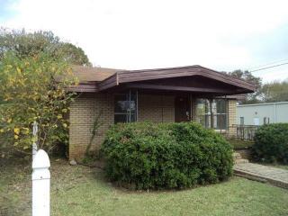 3556 43rd Ave, Birmingham AL  35207-2332 exterior