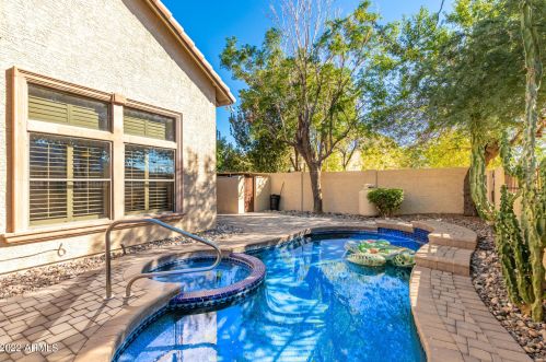 10622 40 Pl, Phoenix AZ 85032-1703 exterior