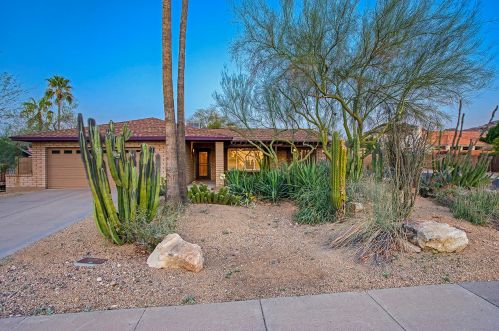 15835 9th Pl, Phoenix, AZ 85022-3134