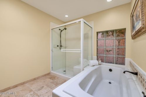 9416 47 St, Phoenix AZ 85028-5204 exterior