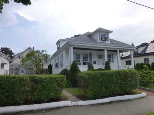 29 Ellerton Rd, Quincy, MA 02169-6833