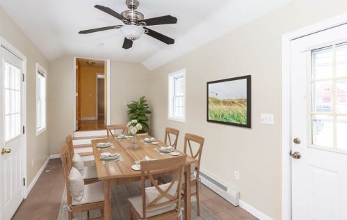 467 Washington St, Hingham MA 02061-2060 exterior