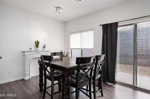 509 Beautiful Ln, Phoenix AZ 85041-7621 exterior