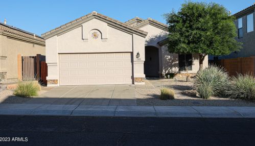 26835 65th Ave, Phoenix AZ  85083-6504 exterior